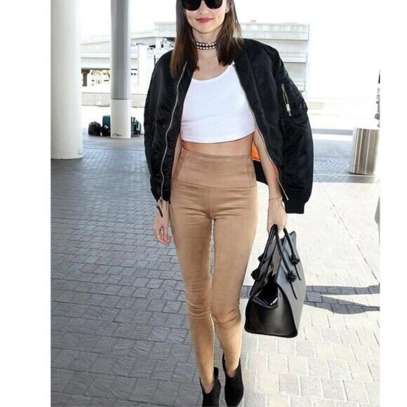 NWT WILFRED FREE Aritzia Daria Vegan Suede Leggings Size Small Tannin - Picture 1 of 7